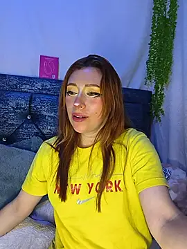 Amber prada online show from 06-25-26, 05:12
