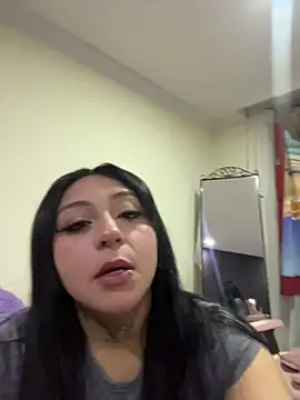 Snapshot of FuckRoys chatting on 03-25-26, 04:51 FuckRoys online show from 03-25-26, 04:51