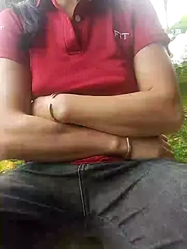 Snapshot of Lucky-beo chatting on 07-08-26, 11:53 Lucky-beo online show from 07-08-26, 11:53