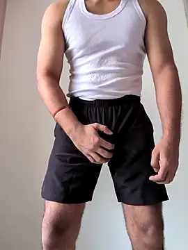 Snapshot of handsome-hunky chatting on 04-12-26, 10:42 handsome-hunky online show from 04-12-26, 10:42