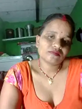 Shivani09900 online show from 05-25-26, 04:02