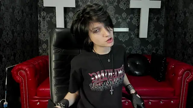 Snapshot of AdonBev chatting on 04-24-26, 05:32 AdonBev online show from 04-24-26, 05:32