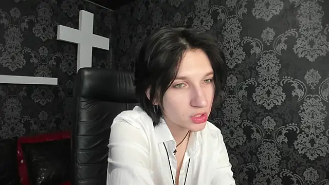 Snapshot of AdonBev chatting on 05-08-26, 05:13 AdonBev online show from 05-08-26, 05:13