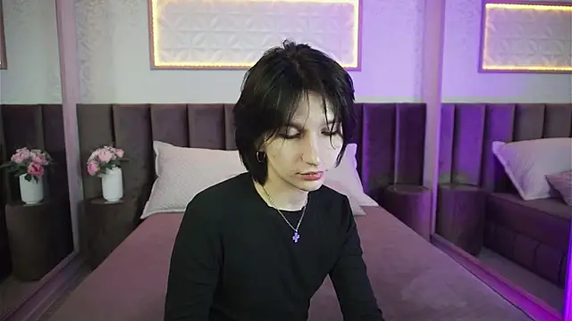 Snapshot of AdonBev chatting on 05-14-26, 05:36 AdonBev online show from 05-14-26, 05:36