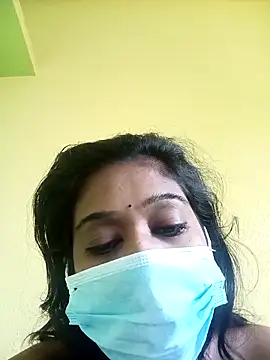 bannerjeesneha20 online show from 04-01-26, 02:01