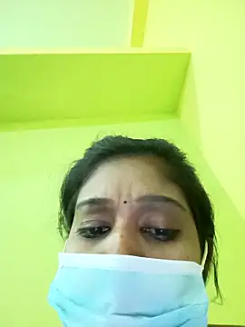 bannerjeesneha20 online show from 04-01-26, 01:41