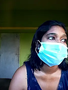 bannerjeesneha20 online show from 04-10-26, 11:48