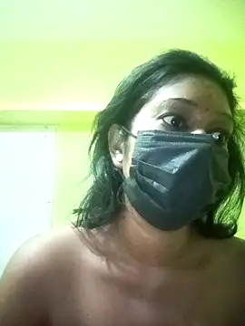 bannerjeesneha20 online show from 04-13-26, 07:19