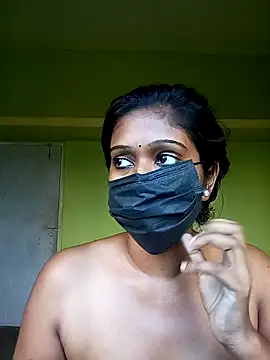 bannerjeesneha20 online show from 04-15-26, 08:21