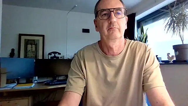 HotLucas66 online show from 07-14-26, 12:55