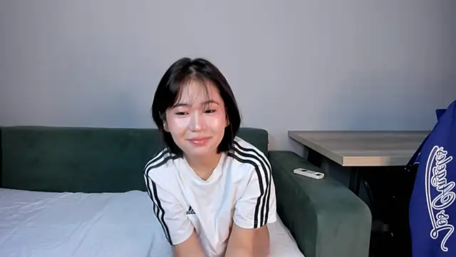 Snapshot of suareiko chatting on 04-06-26, 01:14 suareiko online show from 04-06-26, 01:14