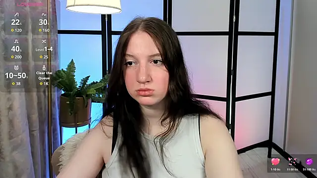 Snapshot of Elisabeth_Binder chatting on 03-25-26, 04:07 Elisabeth Binder online show from 03-25-26, 04:07