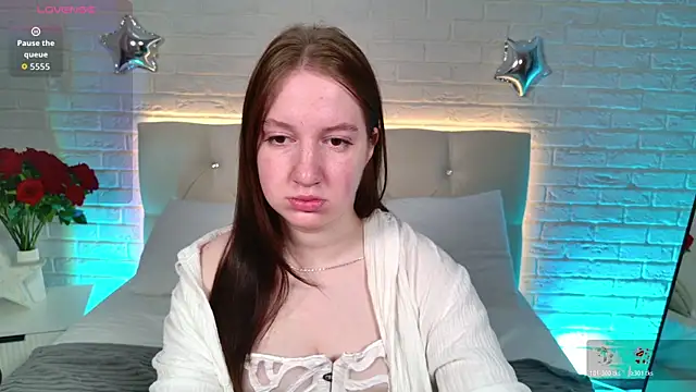 Elisabeth Binder online show from 05-20-26, 03:56
