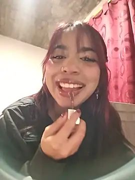 Snapshot of Atenea_7 chatting on 06-23-26, 07:23 Atenea 7 online show from 06-23-26, 07:23