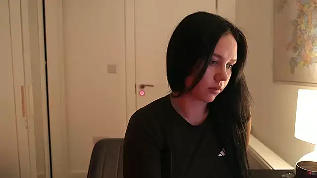 Snapshot of mira_mmira chatting on 03-27-26, 08:19 mira mmira online show from 03-27-26, 08:19