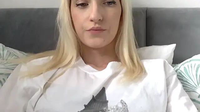 NovaFlirt online show from 03-31-26, 10:26