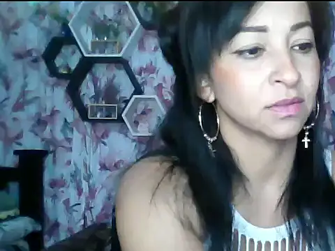Snapshot of SusanCortez_ chatting on 05-23-26, 07:51 SusanCortez online show from 05-23-26, 07:51