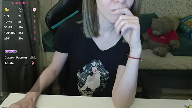 Ricky Chadwick  online show from 03-25-26, 04:35