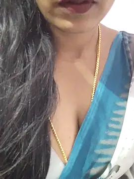 Snapshot of Sexyteacher143 chatting on 03-25-26, 01:28 Sexyteacher143 online show from 03-25-26, 01:28