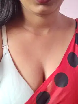 Snapshot of Sexyteacher143 chatting on 04-02-26, 05:05 Sexyteacher143 online show from 04-02-26, 05:05