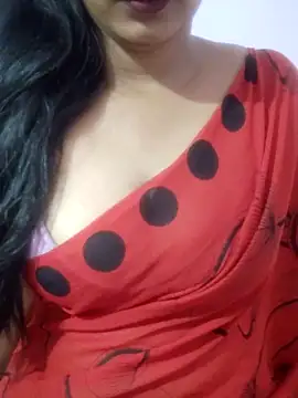 Snapshot of Sexyteacher143 chatting on 04-15-26, 01:29 Sexyteacher143 online show from 04-15-26, 01:29