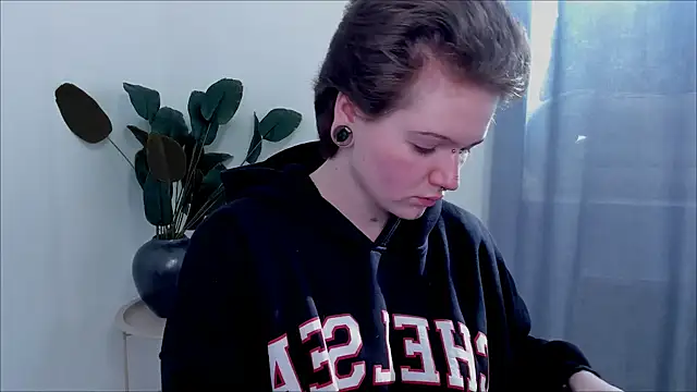 Snapshot of Jesika_hotty chatting on 03-24-26, 01:16 Jesika hotty online show from 03-24-26, 01:16