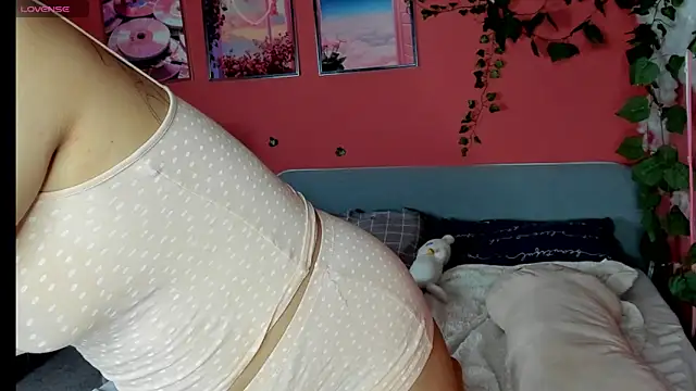 Amelia goth online show from 05-27-26, 01:57