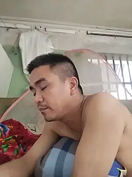 Snapshot of Tinh_love chatting on 05-17-26, 12:19 Tinh love online show from 05-17-26, 12:19