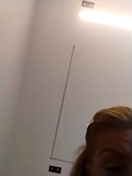 Exotic ParisX online show from 03-31-26, 05:30