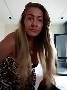 Exotic ParisX online show from 04-07-26, 06:47