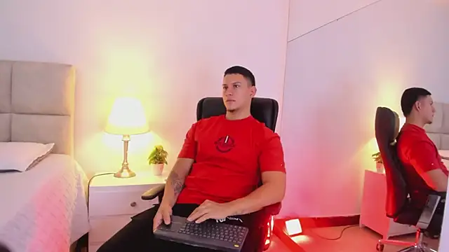 Chriss Diamond online show from 05-27-26, 08:17