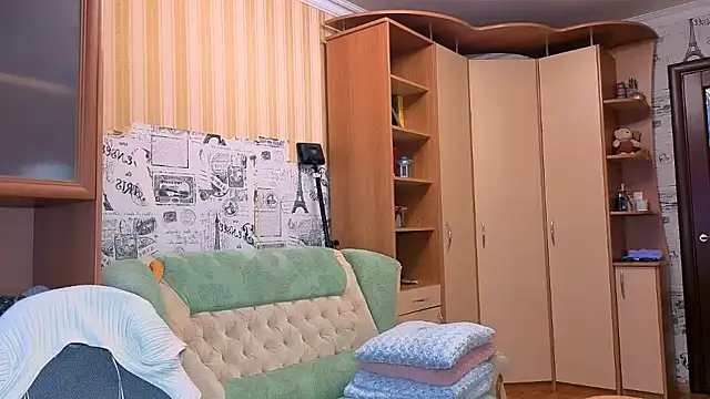 LadyL2026 online show from 03-29-26, 11:32