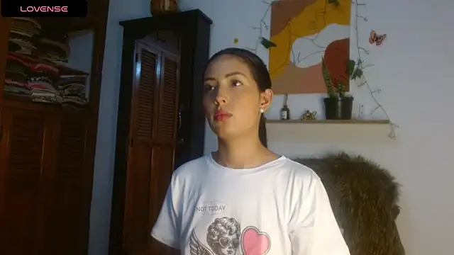ivanna dl online show from 05-26-26, 01:12