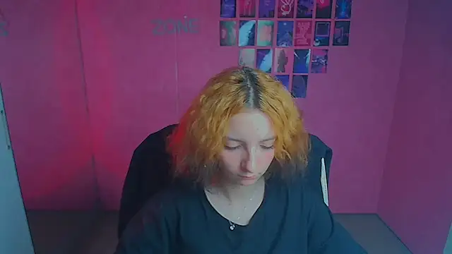 Snapshot of Butterfly_Milly chatting on 06-19-26, 11:36 Butterfly Milly online show from 06-19-26, 11:36