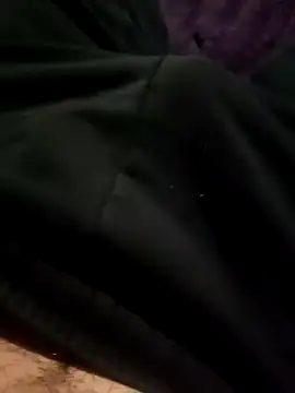 Snapshot of voyeur1987 chatting on 03-24-26, 06:46 voyeur1987 online show from 03-24-26, 06:46