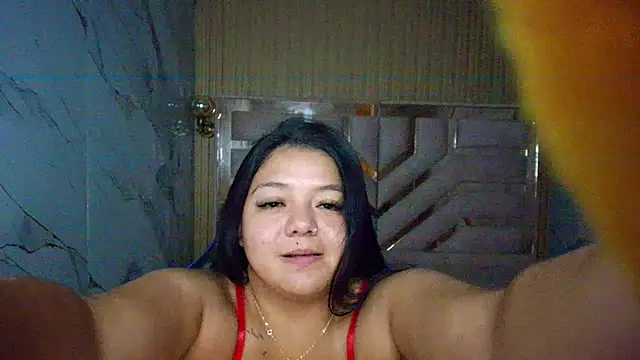 luna  r  online show from 05-28-26, 03:15