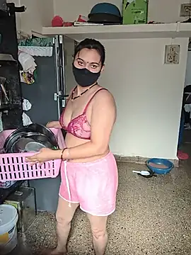 HeartlessGirl online show from 05-22-26, 03:35