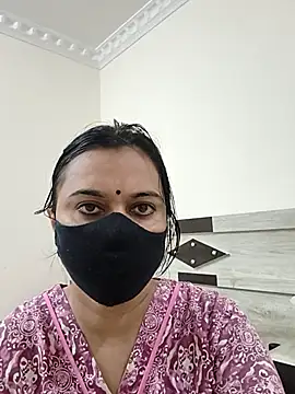 HeartlessGirl online show from 07-01-26, 10:50