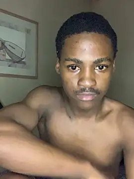 Snapshot of NayroTPA chatting on 03-25-26, 10:38 NayroTPA online show from 03-25-26, 10:38