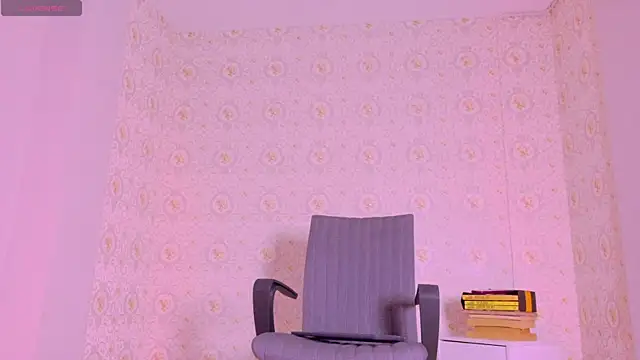 Mikavelvet08 online show from 05-27-26, 04:37