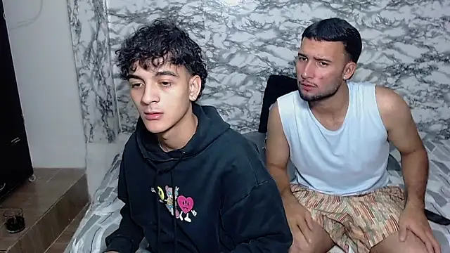 Snapshot of escanor_ar chatting on 03-26-26, 12:17 escanor ar online show from 03-26-26, 12:17