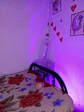 Snapshot of Kataleyaa_Volkova chatting on 04-14-26, 12:05 Kataleyaa Volkova online show from 04-14-26, 12:05