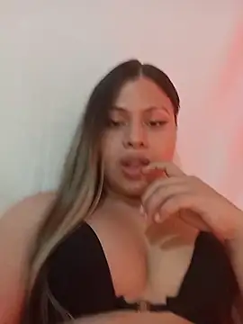 Snapshot of Kataleyaa_Volkova chatting on 04-16-26, 01:39 Kataleyaa Volkova online show from 04-16-26, 01:39