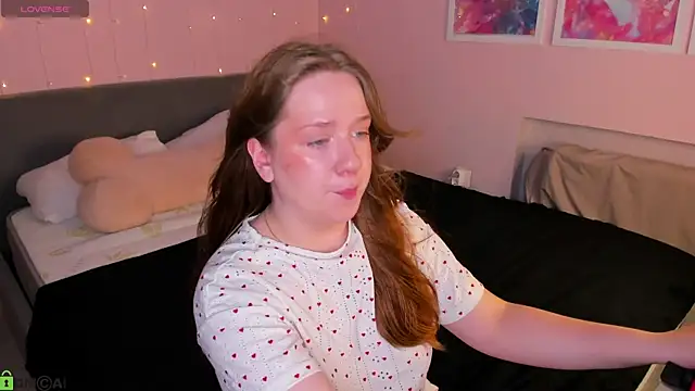 Snapshot of Lilit_Sinful chatting on 05-31-26, 11:17 Lilit Sinful online show from 05-31-26, 11:17