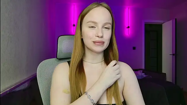 BunnyShinex online show from 06-17-26, 03:24