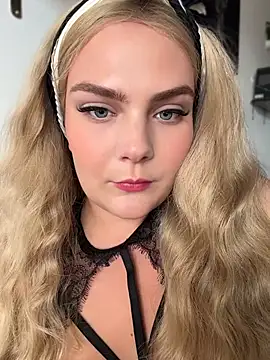 Blonde Cougar online show from 06-09-26, 01:01