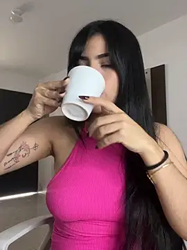 Snapshot of lucymaciel chatting on 03-26-26, 08:14 lucymaciel online show from 03-26-26, 08:14