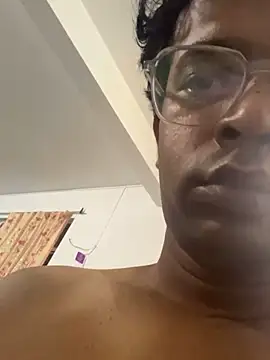 hotbottominr online show from 04-25-26, 02:25