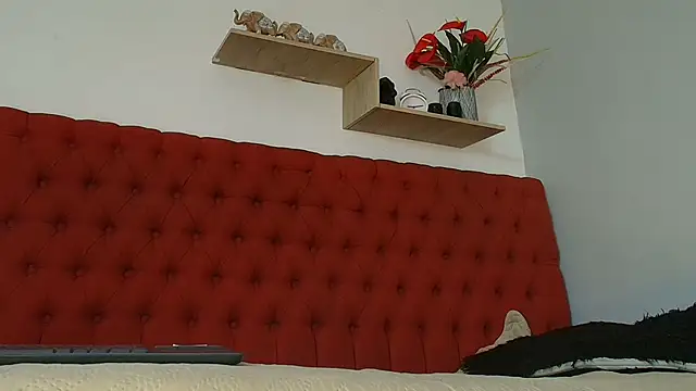 alix rada online show from 04-23-26, 07:05