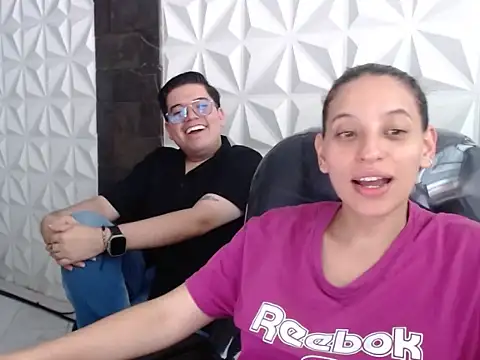 Julia Bliss online show from 05-20-26, 05:08